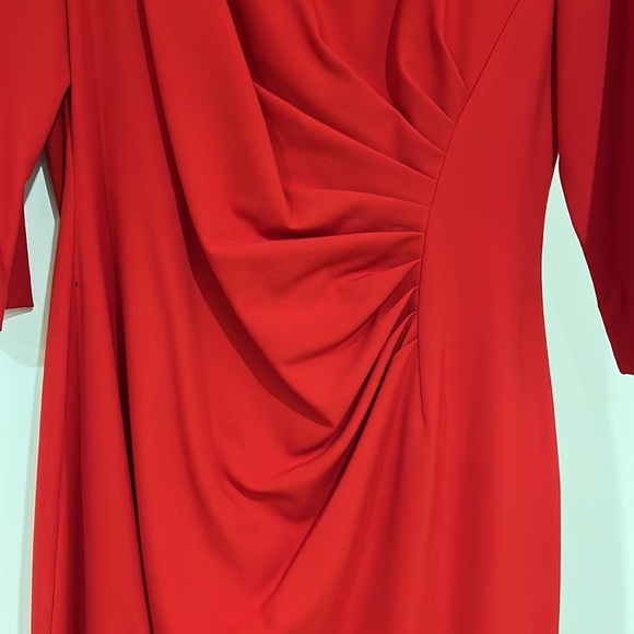Calvin Klein, Fabulous red dress!!!  Like new condition - Picture 2 of 6